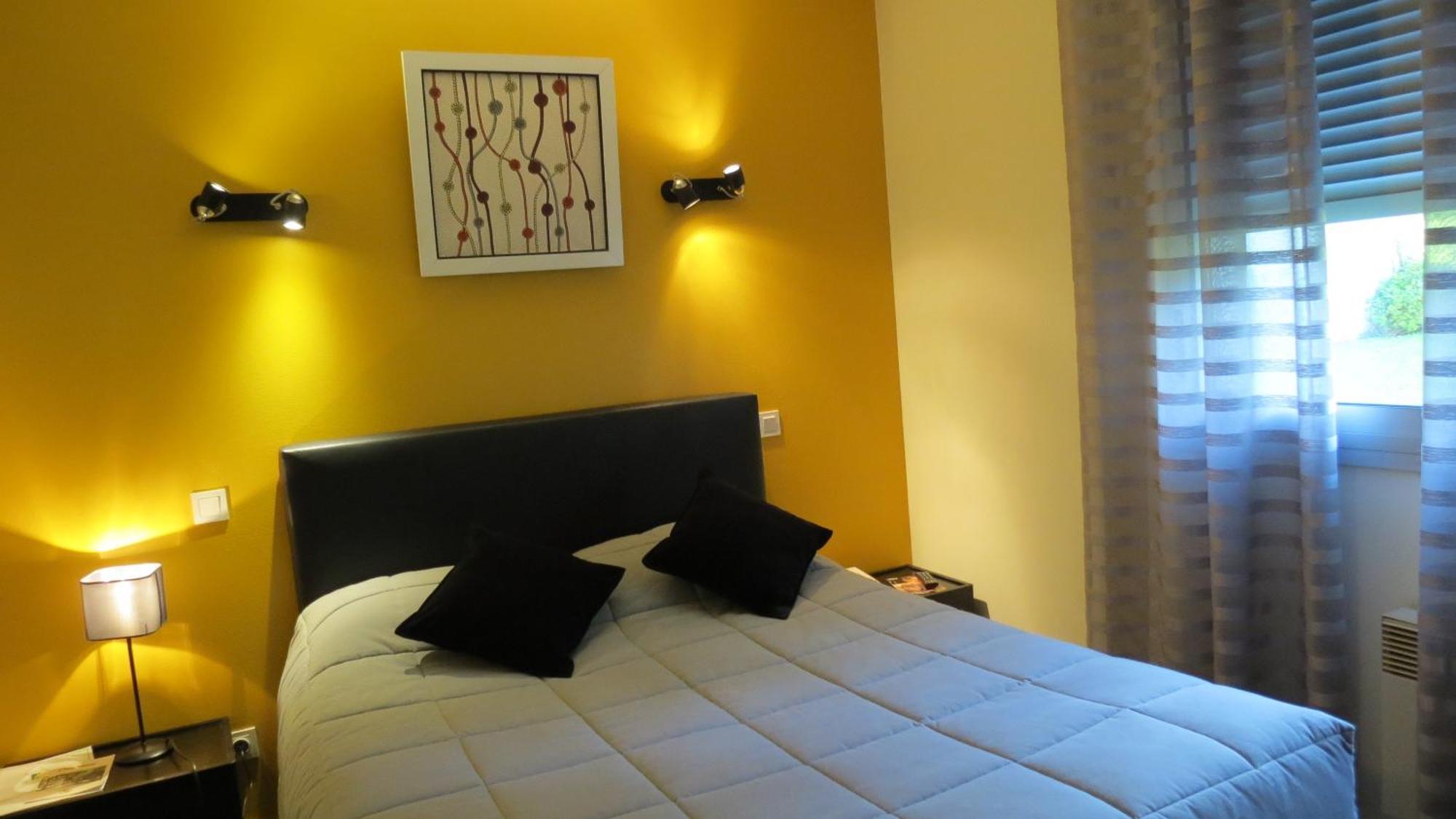 Hôtel Chez Nous Sainte-Croix  Kamer foto